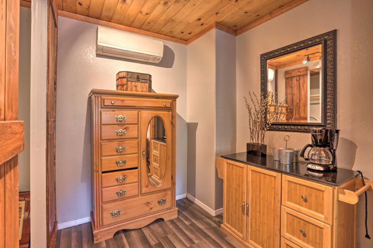 Remodeled Crestline Retreat Walk To Lake Gregory! Екстериор снимка